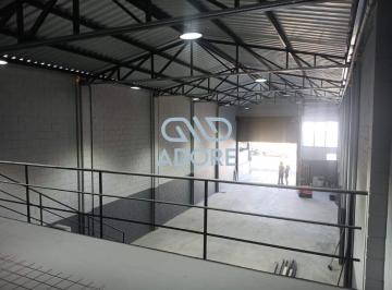 Comercial · 200m² · Galpão para alugar no Bairro São Gabriel - Salto/SP