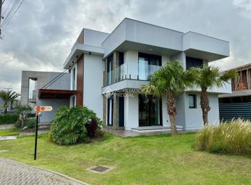Casa · 240m² · 4 Quartos · 3 Vagas · Sobrado 04 quartos , 04 suíts em Sunset Xangri-Lá - Centro