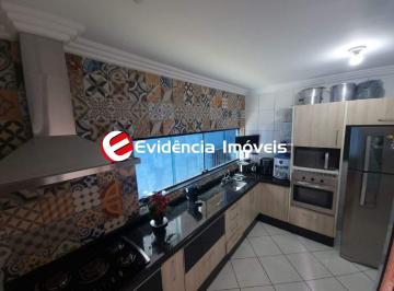 Casa · 143m² · 3 Quartos · 2 Vagas · Sobrado à venda em Santo André (Jardim Jamaica) | 3 dorms (1 suíte), 2 vagas e espaço gourmet