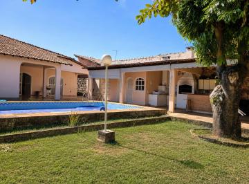 Casa , Brasília · CASA TÉRREA, PRÁTICA E BEM LOCALIZADA – DIRETO COM O PROPRIETÁRIO
