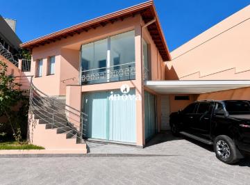 Casa · 358m² · Casa comercial para locação, Bairro Centro.