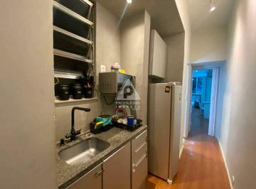 Apartamento · 23m² · 1 Quarto · EXCLUSIVIDADE !!!!!!!Apto de 1 Quarto Próximo ao Metrô no Posto 6 em Copacabana