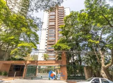 be5095b3-d57f-4e65-b36c-67a215674ee41784729932946.jpeg · APTO COM 213m²  3 SUÍTES  SALA 3 AMBIENTES  20º ANDAR  VISTA PERMANENTE  4 VGS  EXCELENTE LOCALIZAÇÃ