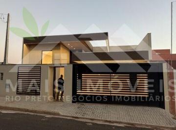 Casa · 131m² · 3 Quartos · 2 Vagas · linda casa a venda no bairro menezes