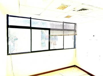 Comercial · 600m² · 1 Quarto · Conjunto comercial amplo com ar-condicionado central no Centro de SP