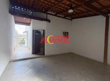 Casa · 174m² · 3 Quartos · 2 Vagas · Sobrado Residencial 174m², com 3 quartos para locação, sendo 1 suíte, Vl Rio de Janeiro, R$ 3.800,00