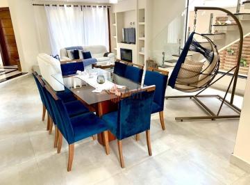 Casa · 292m² · 4 Quartos · 4 Vagas · Sobrado Residencial de Condomínio 292m² com 4 quartos, 4 suítes e 4 vagas em Caraguatatuba/SP
