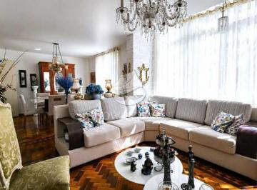 Apartamento · 138m² · 3 Quartos · Apartamento 3 quartos reformado com 138m² em Copacabana, Rio de Janeiro