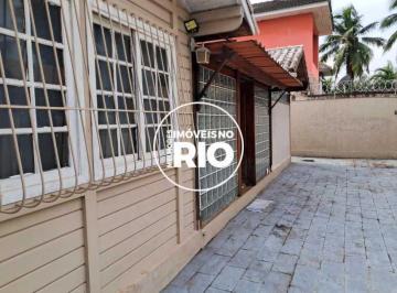 Casa · 215m² · 3 Quartos · 3 Vagas · Casa Linear na Barra da Tijuca à venda