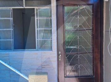 Casa · 30m² · 1 Quarto · Casa com 1 quarto, sala, cozinha banheiro e área de serviço.