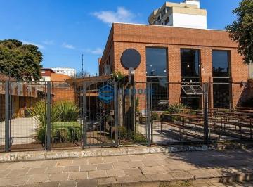 Comercial · 200m² · PONTO COMERCIAL NO CENTRO COM 200m²