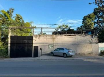 Comercial · 700m² · 80 Vagas · Galpão : / Comercial / Camorim