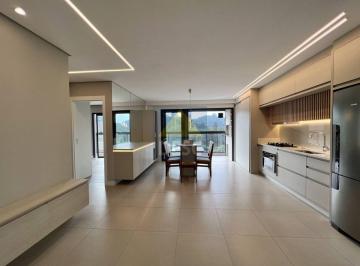 Apartamento · 136m² · 2 Quartos · 1 Vaga · Apartamento mobiliado com 02 suítes para locação anual na Praia Brava