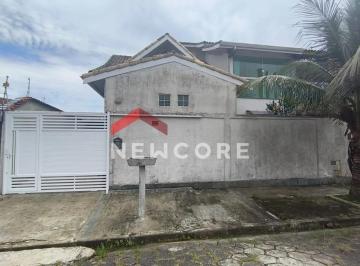 Casa · 226m² · 3 Quartos · 3 Vagas · Sobrado em Rua Tapajós - Cidade Nova Peruíbe - Peruíbe/SP
