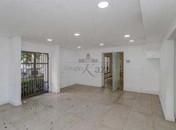 Comercial · 300m² · 8 Quartos · 4 Vagas · Casa Comercial - Vila Nova Conceição - 8 Salas - 500m².