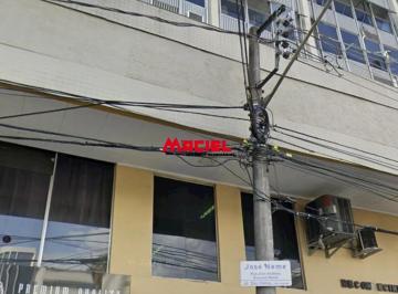 Comercial · 52m² · 1 Vaga · Loja no térreo em avenida bastante movimentada