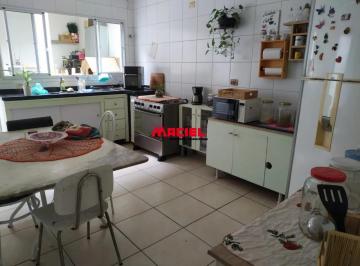 Casa · 142m² · 3 Quartos · 2 Vagas · Excelente casa no bosque dos eucaliptos permuta por terreno em condomínio