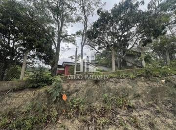Rural · 2200m² · 6 Quartos · 2 Vagas · Chacara para Locação e Venda no Estancia Nova Campos do Jordão - Santa Branca/SP