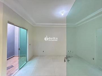 Casa · 281m² · 3 Quartos · 3 Vagas · Casa com 3 quartos sendo 1 suíte disponível para locação no Bairro Jardim Patrícia em Uberlândia-MG