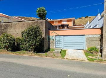 FACHADA · Casas Padrão em Poços de Caldas