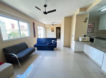 d19e906e4ba411eb650a52c9e0e5814432cd79fc · Cobertura duplex à venda na Praia da Enseada!