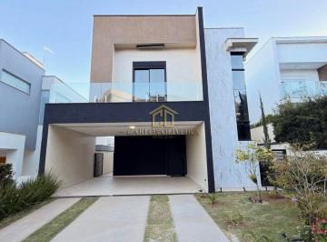 Casa · 245m² · 3 Quartos · 4 Vagas · Casa à Venda no Condomínio Bella Citta Fazenda Rodeio, Mogi das Cruzes/SP