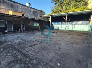 Comercial · 210m² · Ponto Comercial para alugar no bairro Jardim Jalisco em frente ao Máximo - Resende/RJ