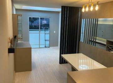 f201aa6f80eb7aece2de0ef775b4826f04d95dd3 · Apartamento com 2 quartos e sacada com churrasqueira em Areias, São José.