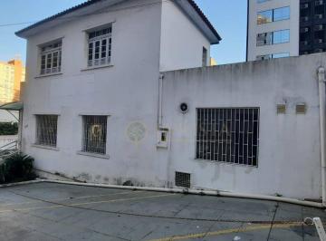 673763c4af9f86faedaca337e99b7f0b3a94d3f5 · Casa Comercial com 2 vagas no Centro de Florianópolis.