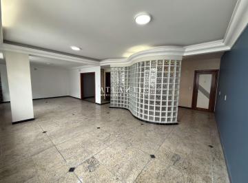 Apartamento · 240m² · 3 Quartos · 1 Vaga · Cobertura Duplex na quadra do mar de Itapoa, Gigante de 3 Quartos com suite!