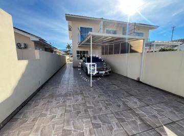 Casa · 70m² · 2 Quartos · 2 Vagas · Sobrado 2 quartos Mobiliado em Forquilhas