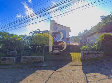 Casa · 245m² · 4 Quartos · 2 Vagas · Casa 4d (1 suíte), 245m², viabilidade 4 andares no Saco Grande