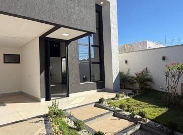 Casa · 200m² · 4 Quartos · 6 Vagas · Casa com 4 suítes plenas