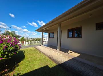 Casa · 147m² · 3 Quartos · 4 Vagas · Casa à venda em Novo Hamburgo, Petrópolis - Excelente Padrão Construtivo