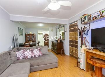 Casa · 1m² · 3 Quartos · 2 Vagas · Sobrado Triplex a Venda no Uberaba, Curitiba - 3 Dormitorios!