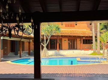 c29d6f84-eb98-412d-99a3-bc2f81144332 · Casa no condomínio Palos Verdes para venda com 5 quartos, sendo 5 suítes, 1,100m²