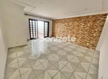 Casa · 170m² · 3 Quartos · 4 Vagas · Sobrado residencial com 3 dormitórios (1 suíte) no Bairro Campestre – Santo André/SP