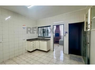 Casa · 157m² · 3 Quartos · 2 Vagas · Casa para alugar em Vila Brasil de 157.39m² com 3 Quartos, 1 Suite e 2 Garagens