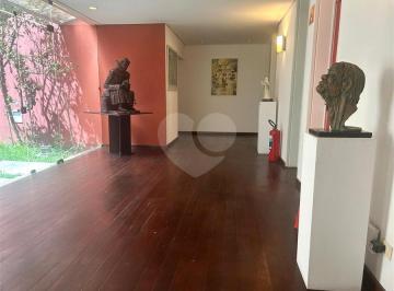 Imagem Principal · Casa com 3 quartos á venda em Santo Amaro, São Paulo