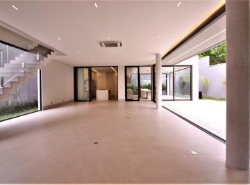 Casa de 5 quartos, Barueri · Casa para venda em Tamboré de 540.00m² com 5 Quartos, 4 Suites e 5 Garagens