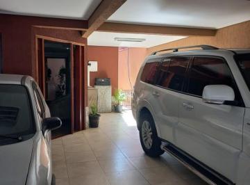 Casa de 4 quartos, Mogi das Cruzes · Casa para venda em Jundiapeba de 266.99m² com 4 Quartos, 1 Suite e 2 Garagens