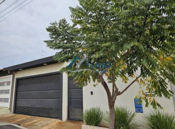Casa · 200m² · 2 Quartos · 2 Vagas · Casa para venda em Conjunto Habitacional Isaura Pitta Garms de 200.00m² com 2 Quartos, 1 Suite e 2 G