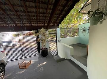 Casa en Venda de 2 quartos Jardim Itália · Casa para venda em Jardim Itália de 200.00m² com 2 Quartos, 1 Suite e 2 Garagens