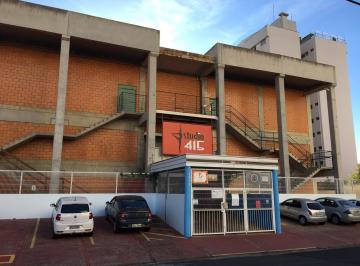 Comercial · 412m² · 1 Quarto · 3 Vagas · Prédio Comercial para alugar em Centro de 412.00m² com 1 Quarto, 1 Suite e 3 Garagens