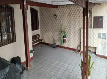 Casa · 149m² · 2 Quartos · 2 Vagas · Casa para venda em Santa Maria de 149.00m² com 2 Quartos, 1 Suite e 2 Garagens