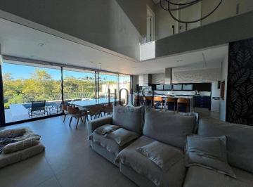 0042065a92cdf40bd1cb3761e5ac49fa1bb55358 · Casa com 4 quartos à venda, 400 m² - Alphaville Nova Esplanada - Votorantim/SP