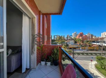 Foto · Apartamento com varanda na região da Brunella na Enseada, Guarujá