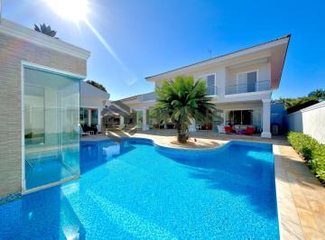 Foto · Casa reformada com piscina e área gourmet no Jardim Acapulco, Guarujá
