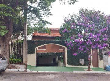 Casa · 343m² · 8 Quartos · Casa à venda - em Santana