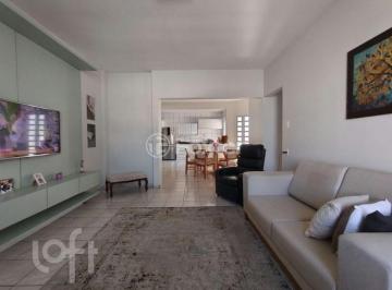 d74fd264 · Casa, 3 dormitórios, 162.82 m², em Centro